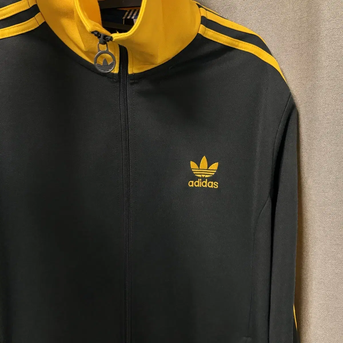 Adidas Tracktop