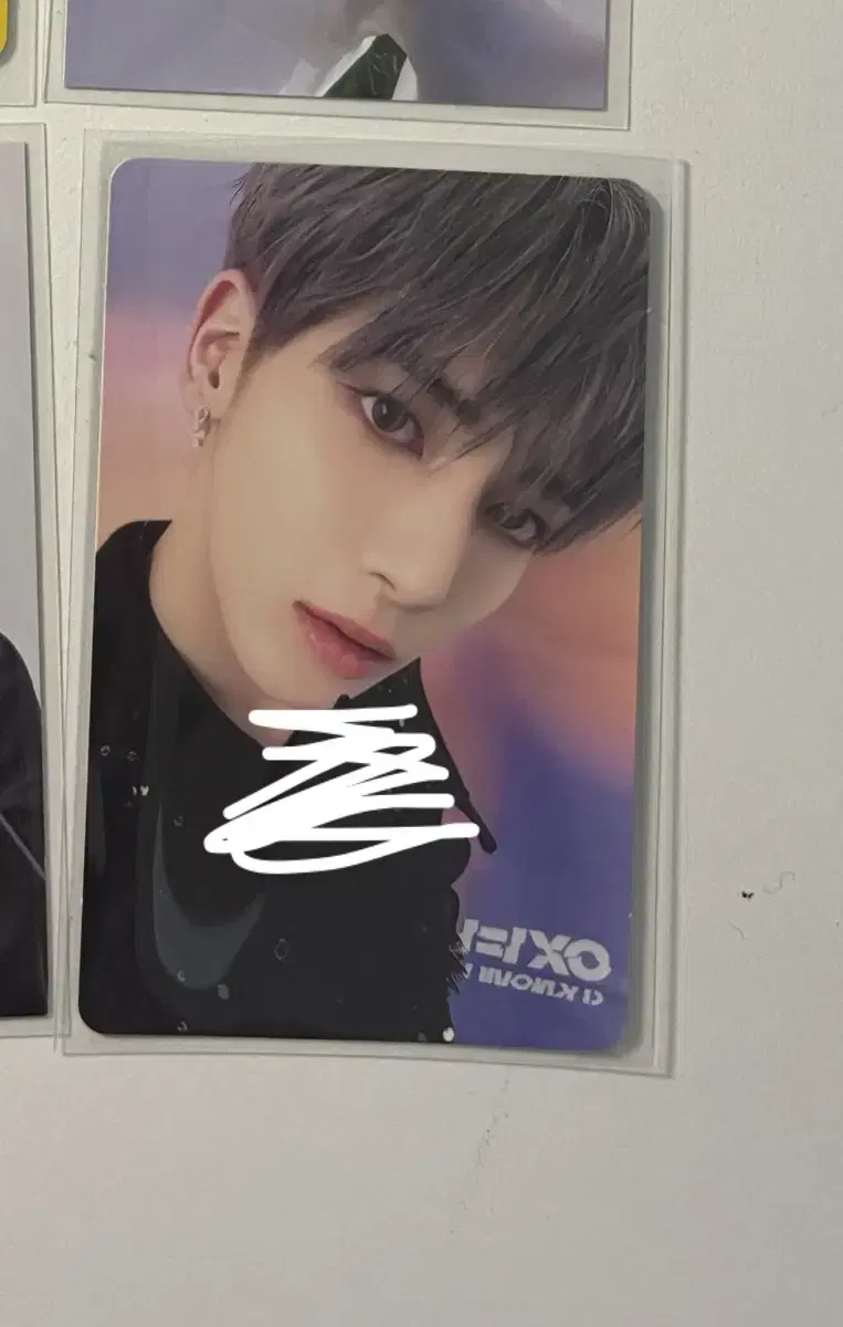 TXT taehyun sign poca wts Sanctuary ld Mighty Dance buncheol Universal 4