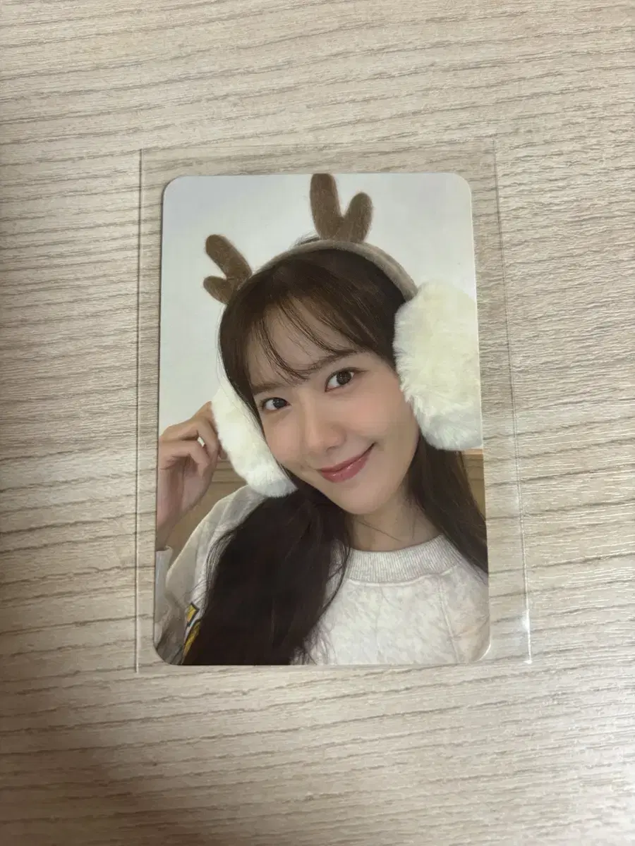 Girls Generation yoona Pink Christmas Photocard