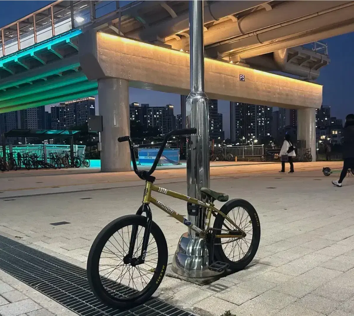 (판완) 킬라비k4 풀커스텀Bmx 총합 180만원