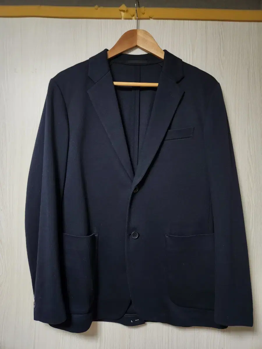 Uniqlo blazer