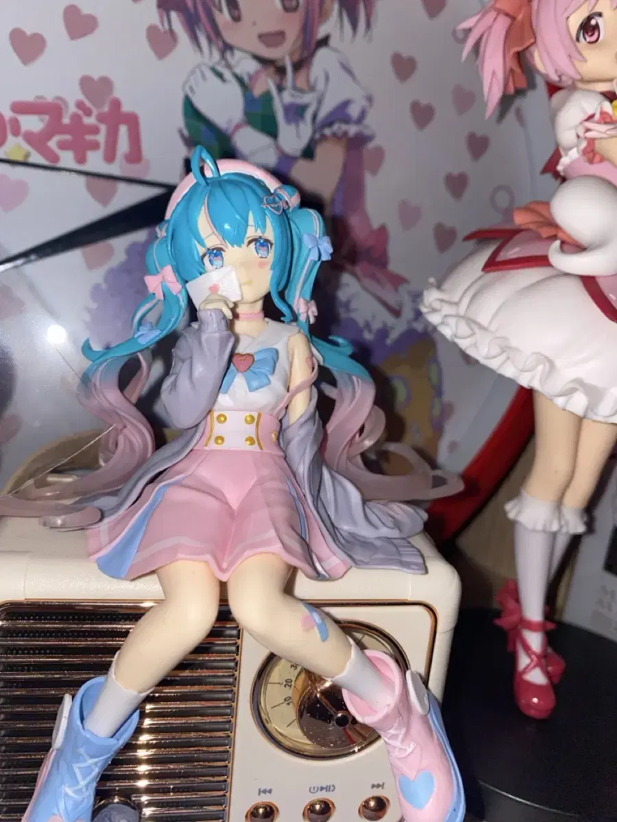 Furyu Lovesailor Noodlestopper Hatsunemiku Figure