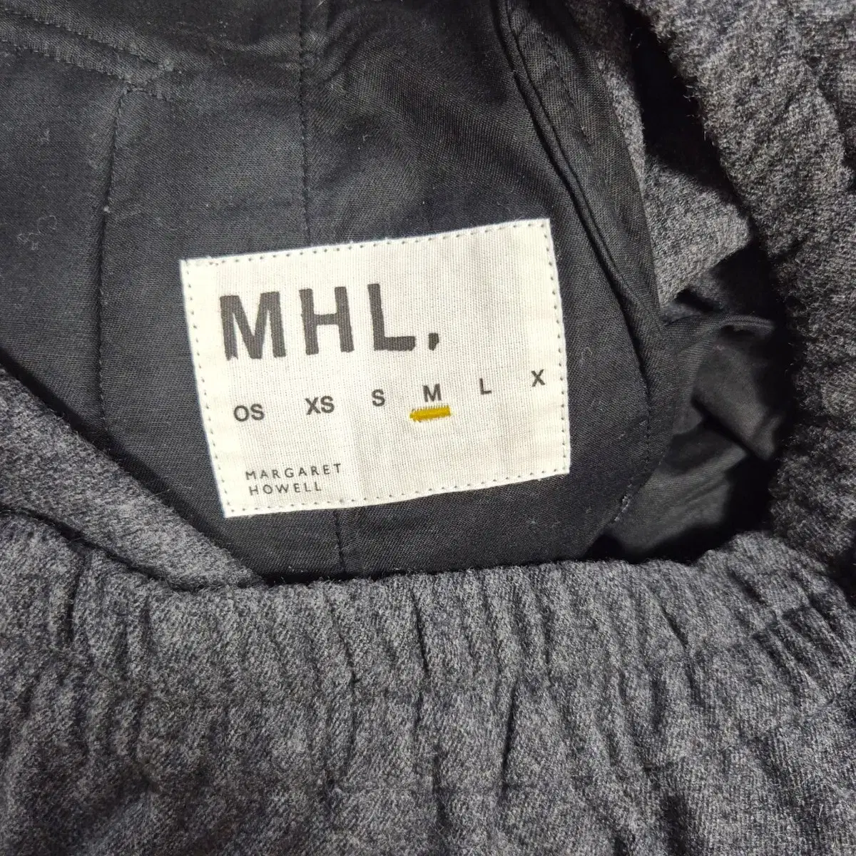 MHL 마가렛호웰 밴딩모직슬렉스 a370