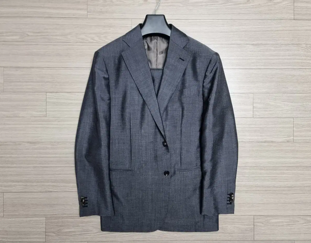 Dior Taylor Taylor & Lodge Kid mohair gray bispoke suit