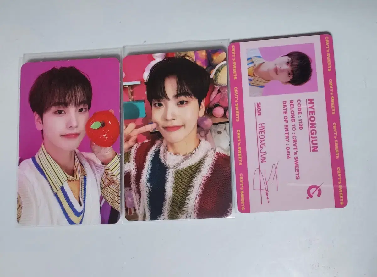 Cravity 2023 seasons greetings photocard WTS