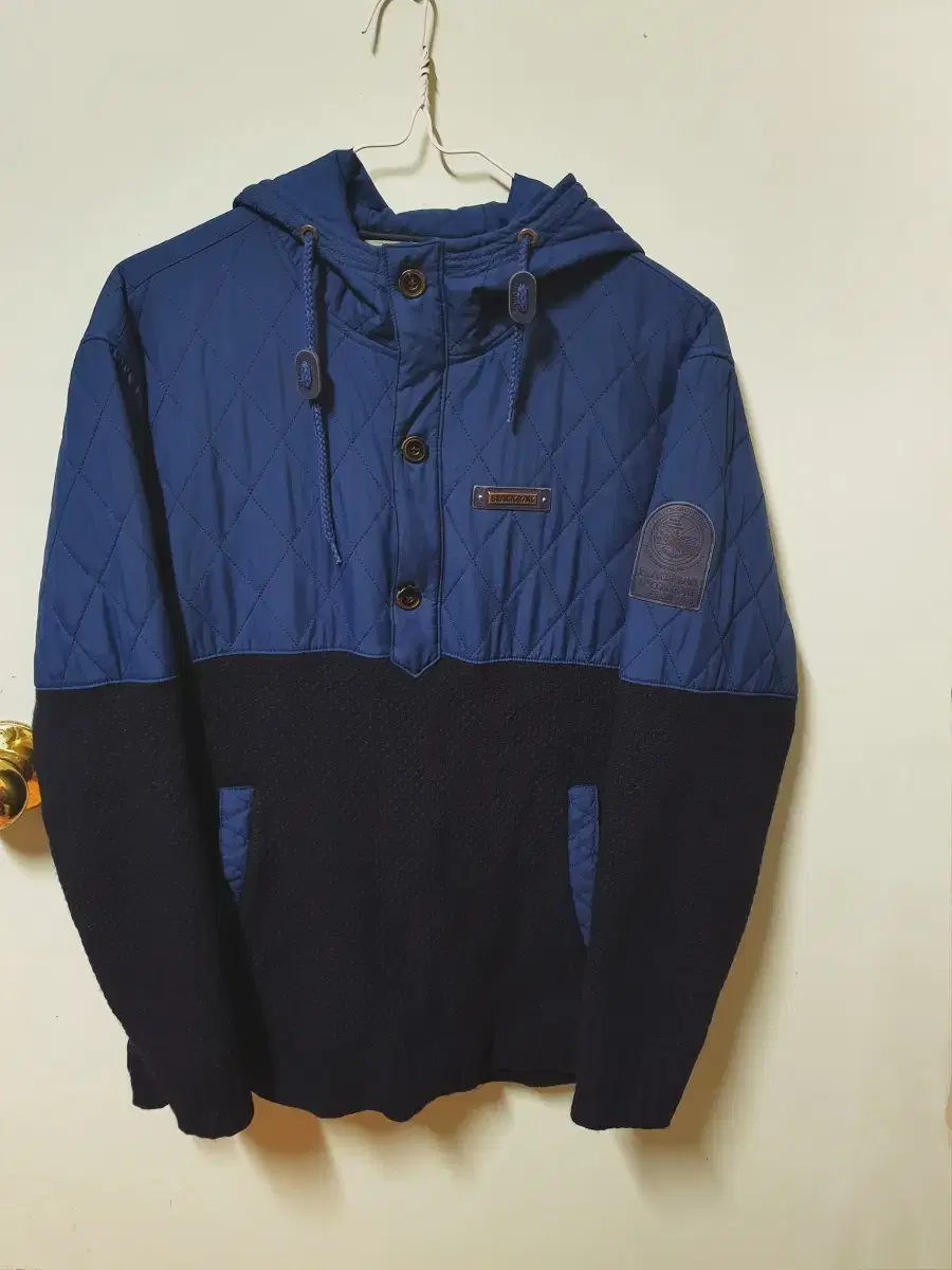 Blackyak Winter Warm Anorak Hoodie (Men100)