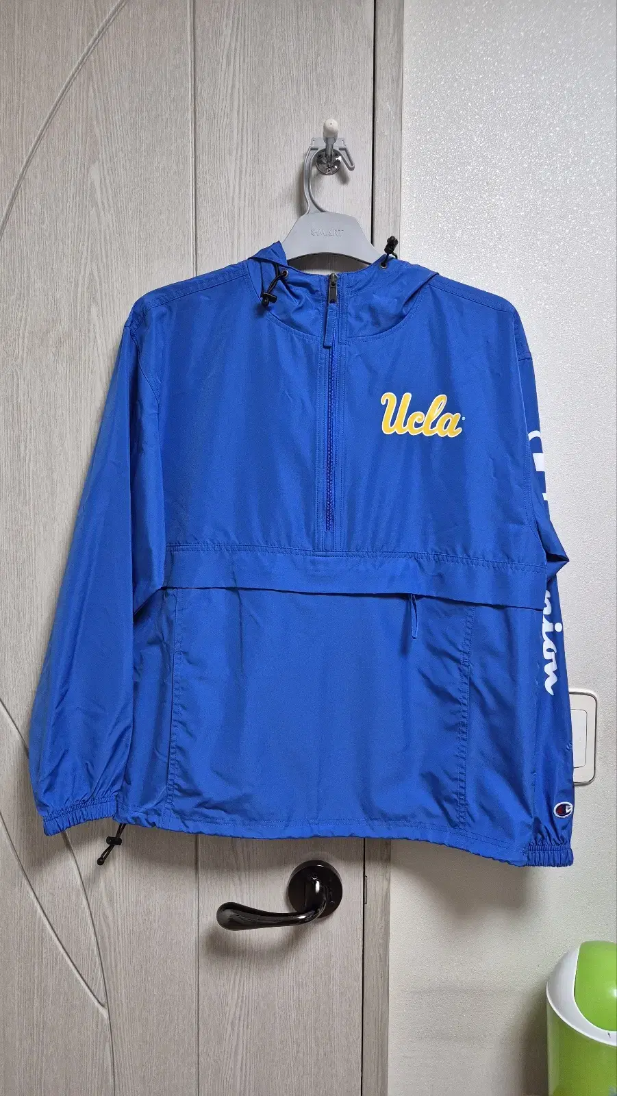 S(95) Champion UCLA Anoraks