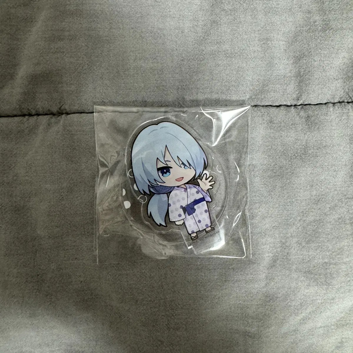 Gen Gen Hotel Collaboration Goods Acrylic Stand Fubuki who is good at running away