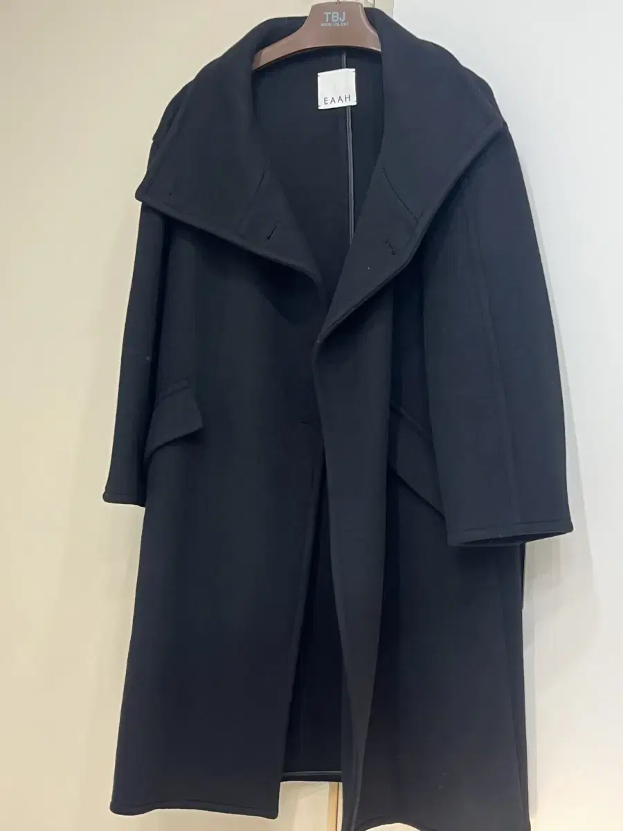 이아 코트(HAYES COAT)