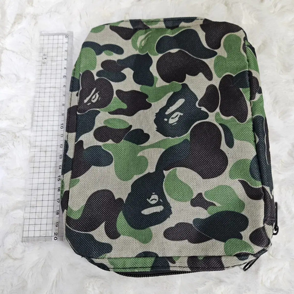 베이프 bape 파우치 멀티파우치 여권케이스 화장품파우치