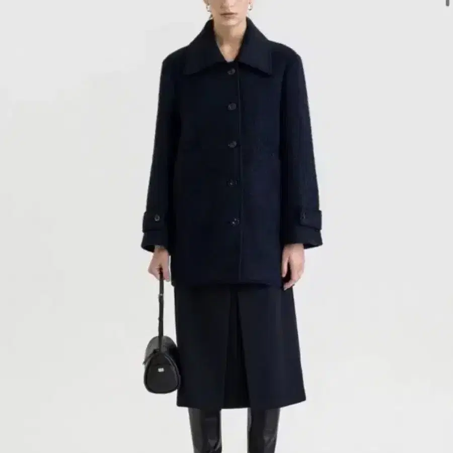 킨더살몬 하프코트 FW21 Woolly Half Coat Navy