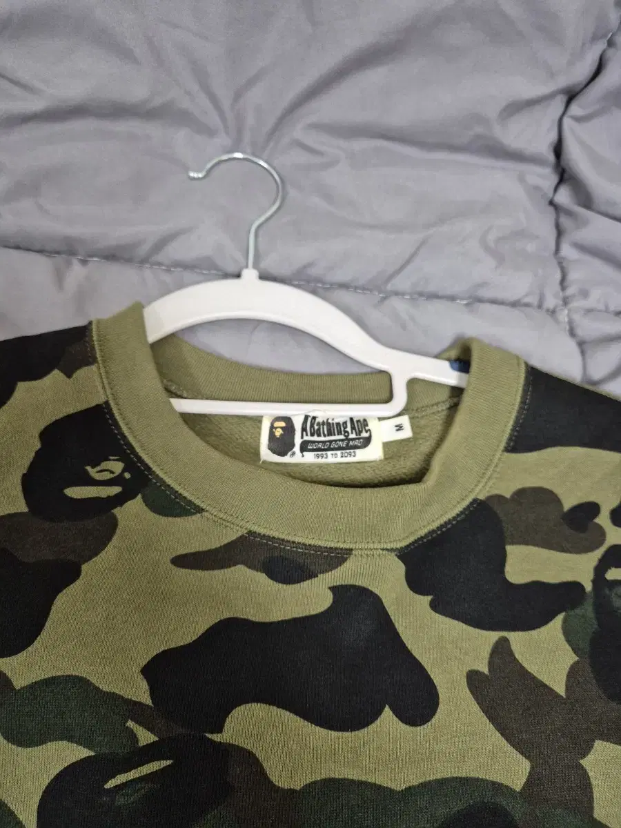 23FW Vape College Crew Neck Sleeveless Camo M