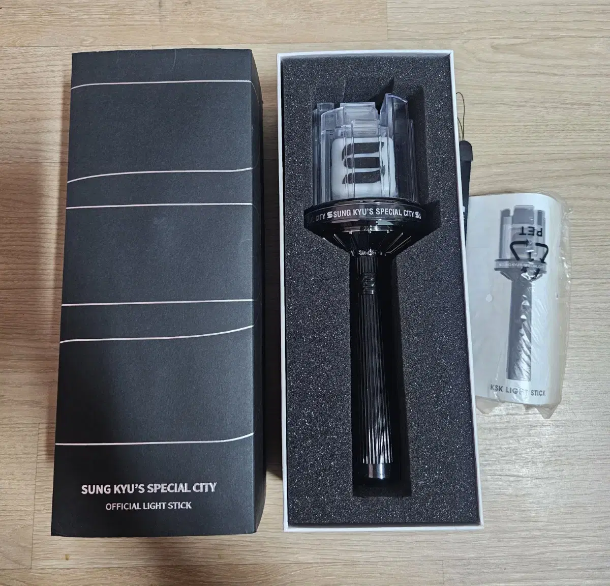 Kim Sungkyu lightstick kyubong (simple sealed _ unused)