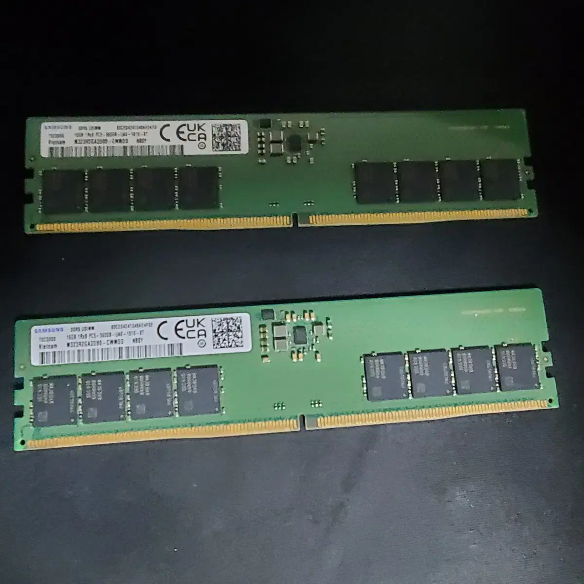 삼성전자 DDR5-5600 (16GB) x2 팝니다