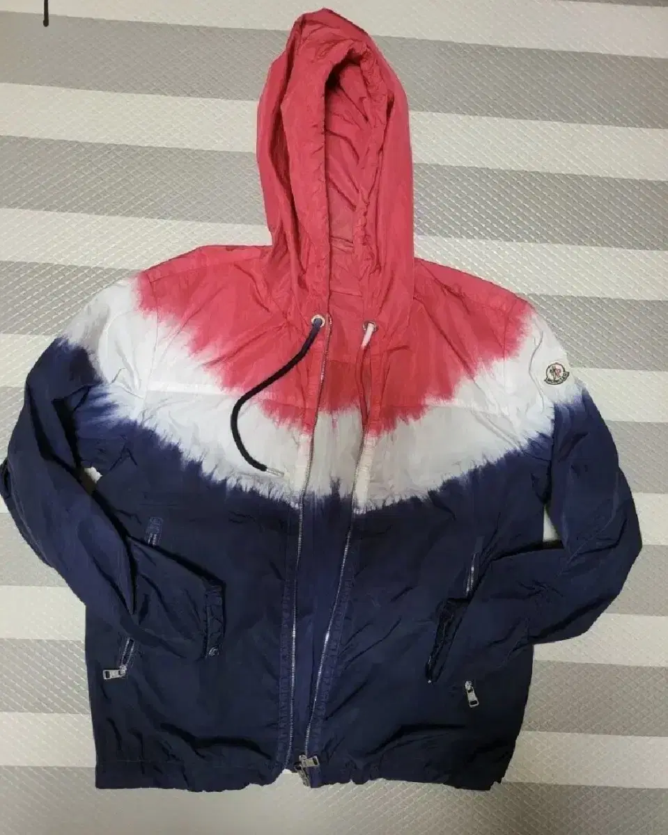 Moncler SAUT Windbreaker