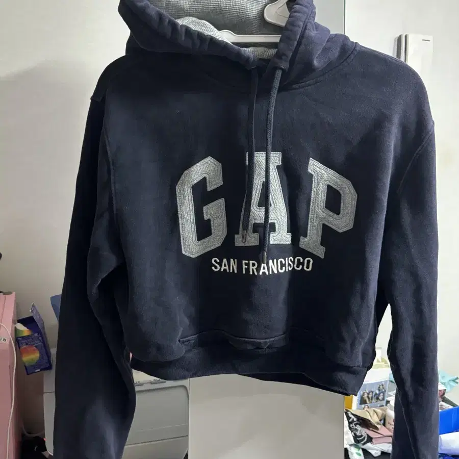 김코디빈티지 GAP 갭 크롭 후드티