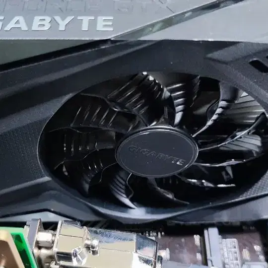 컴퓨터 부품 각개 판매합니다 (i7 10700k, GTX1650 등)