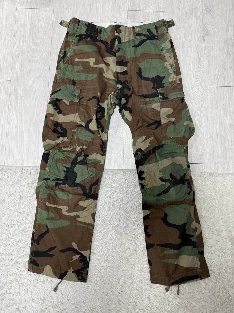 (30)Engineered Garments Camouflage Trousers