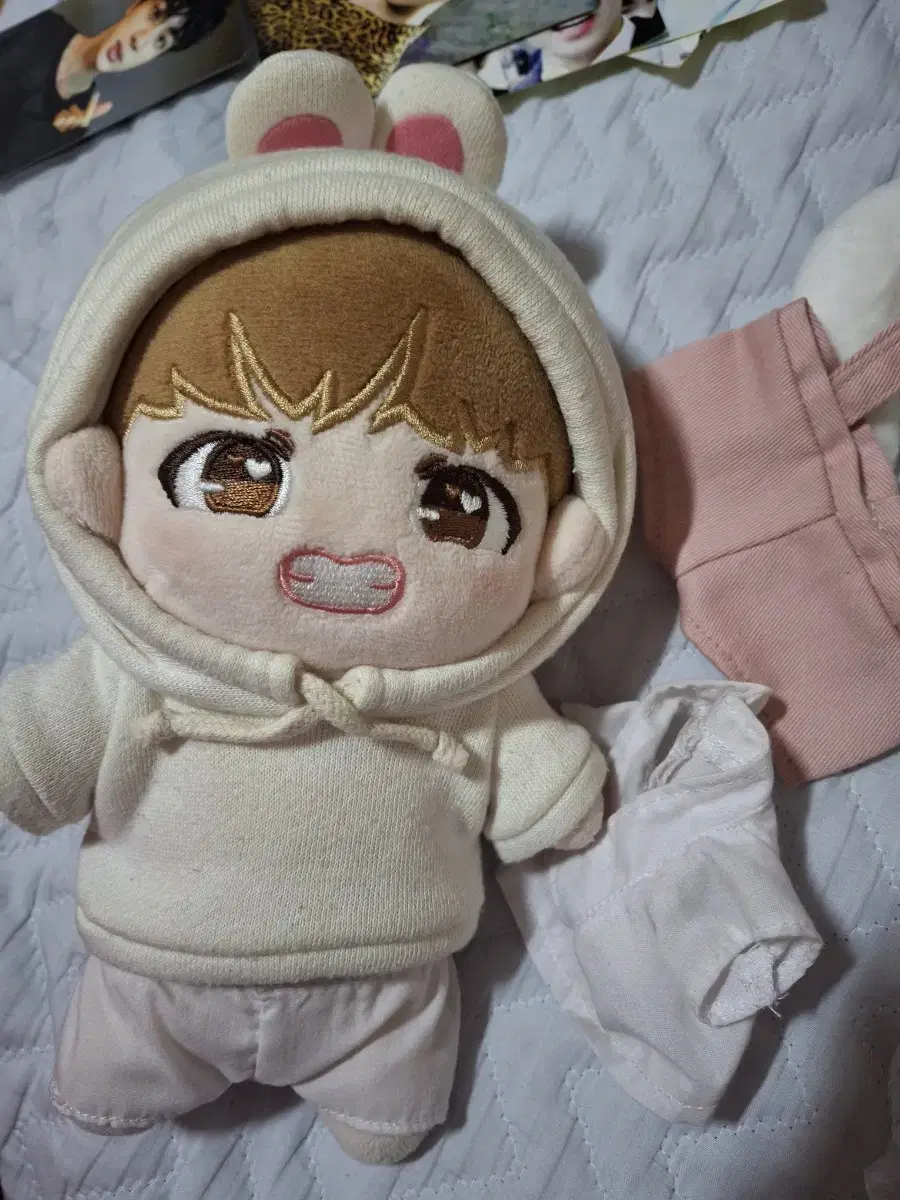 방탄 뷔 태형 베이뷔 인형 20cm