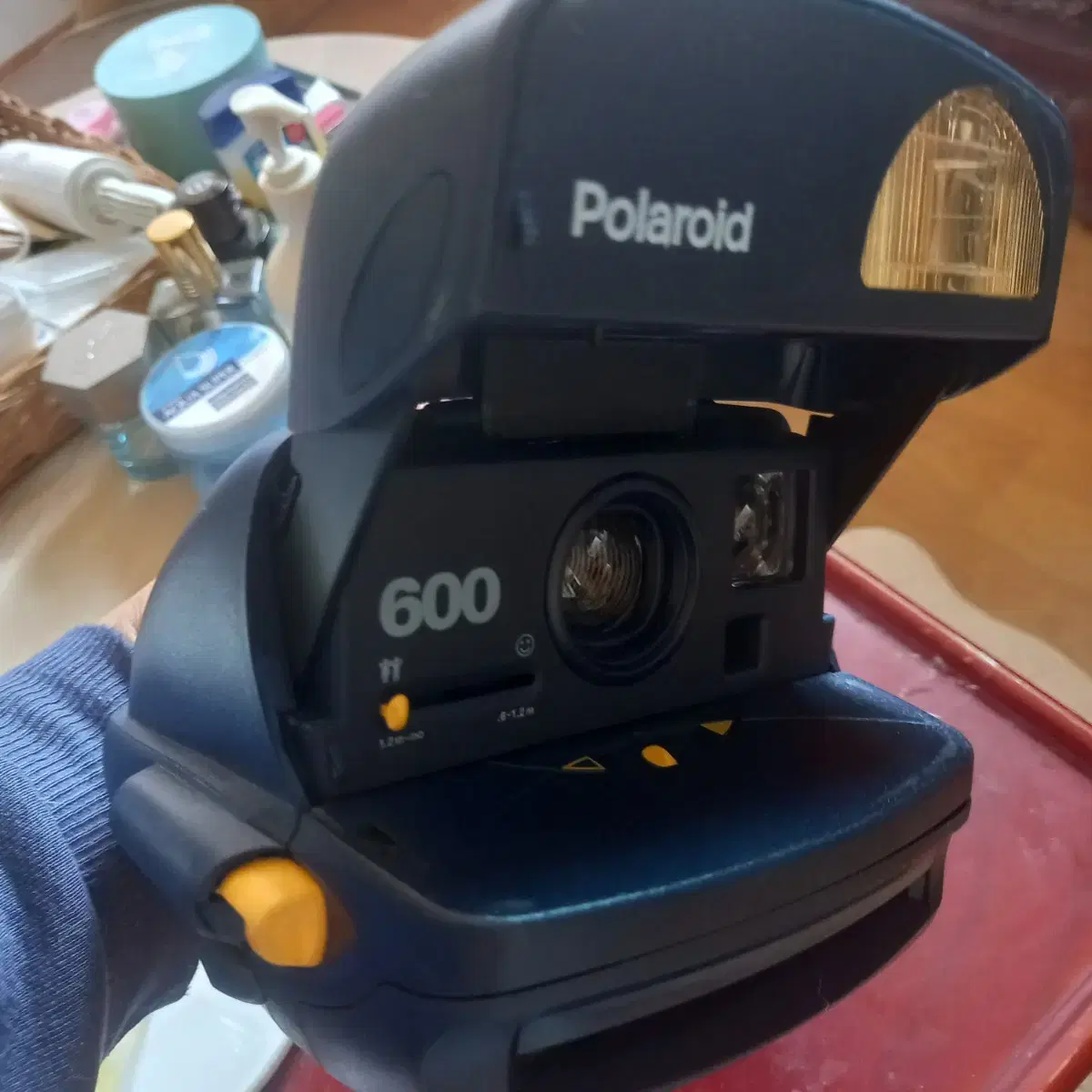 Polaroid600