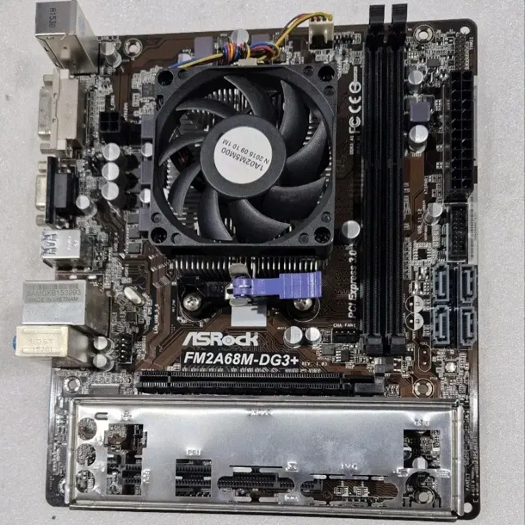 asrock fm2a68m-dg3+cpu a8-7600