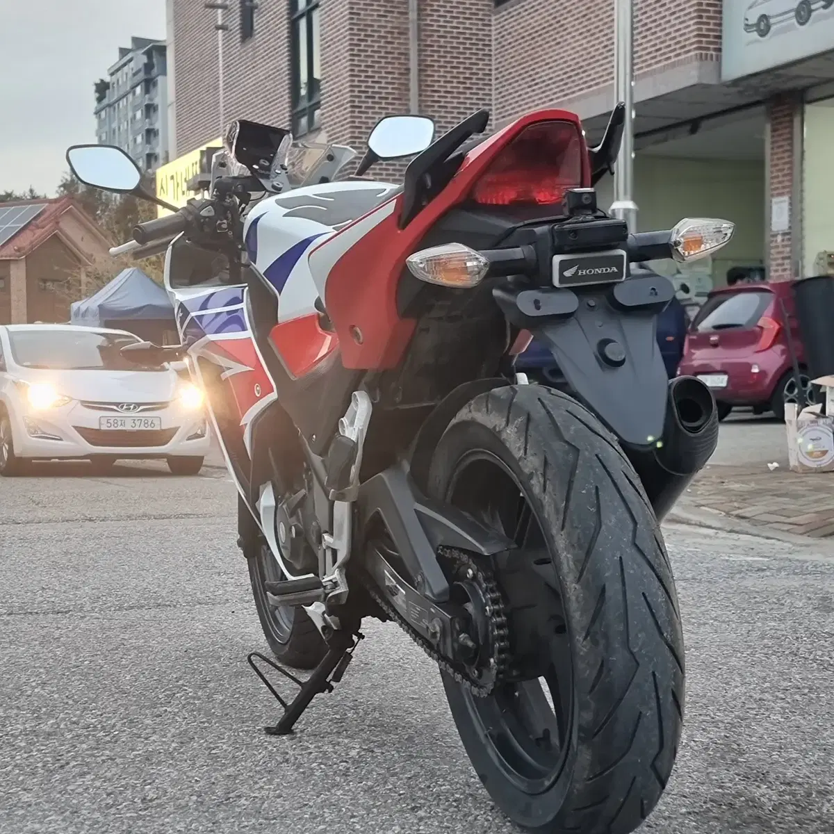 cbr300r 15년식 요시무라 풀배기 구변완료 관리잘된 차량 판매합니다