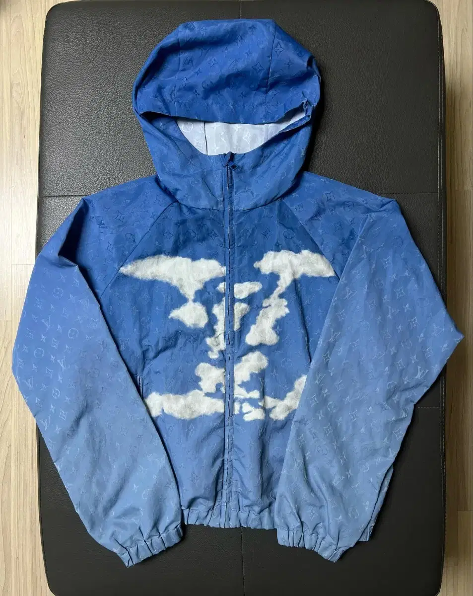 Louis Vuitton Cloud Windbreaker 48