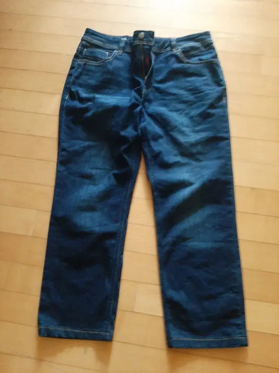 34 Caporal Jeans