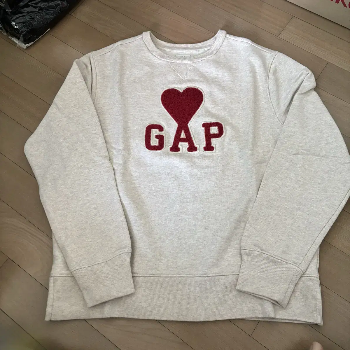 아미X갭 콜라보 스웨트셔츠 AMI X GAP