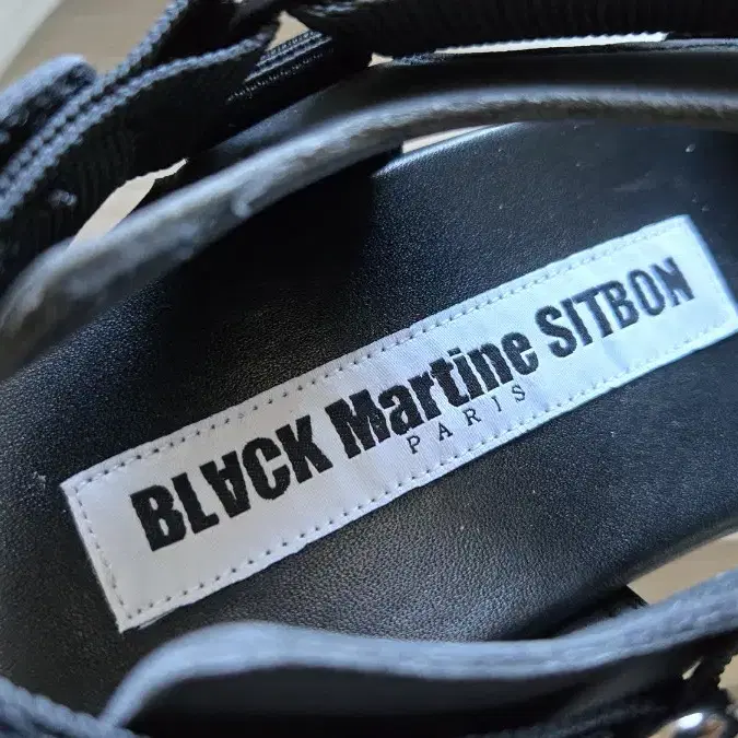 [BLACK Martine SITBON] 블랙마틴싯봉 샌들 240