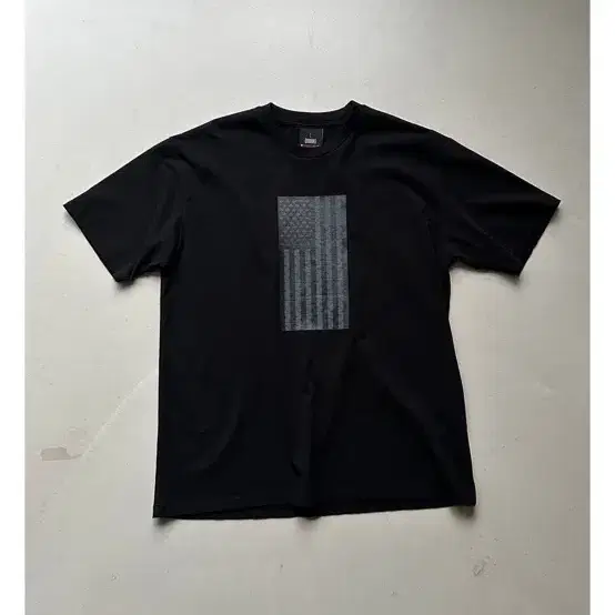 INNIR FLAG T-SHIRT (BLACK) XL