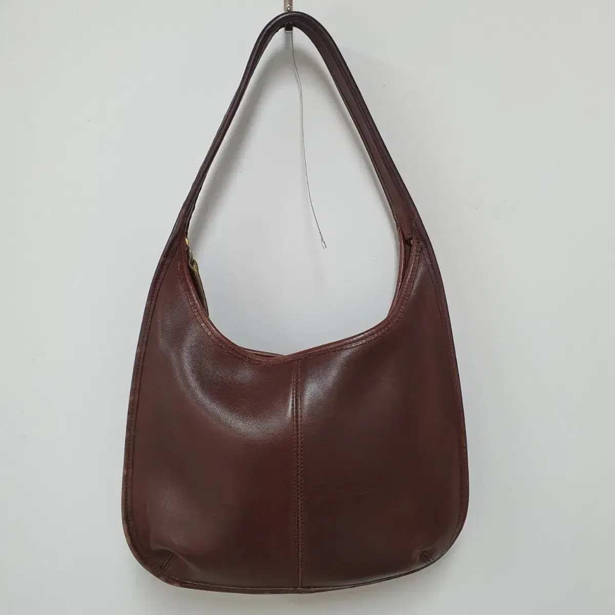 Old Coach Mahogany Shoulder Bag