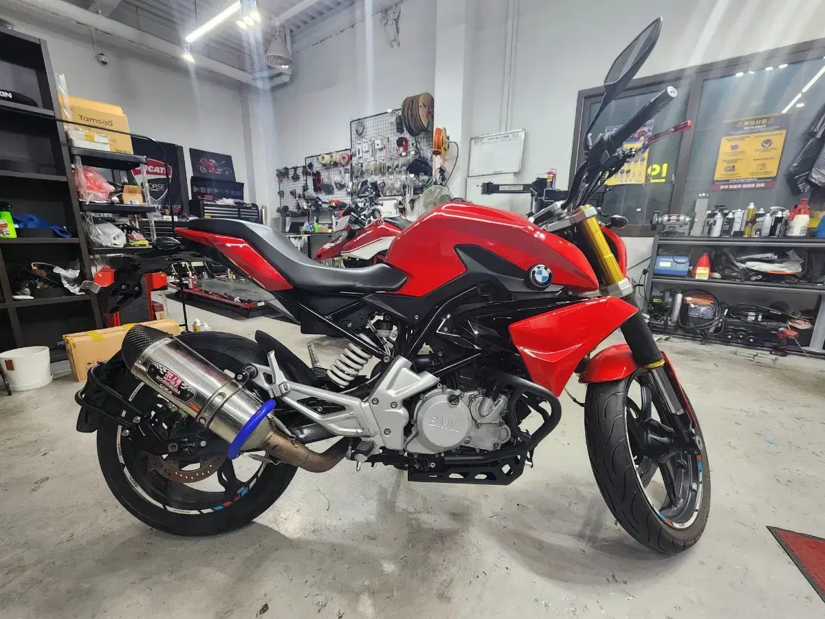 BMW  G310R  판매만 합니다.