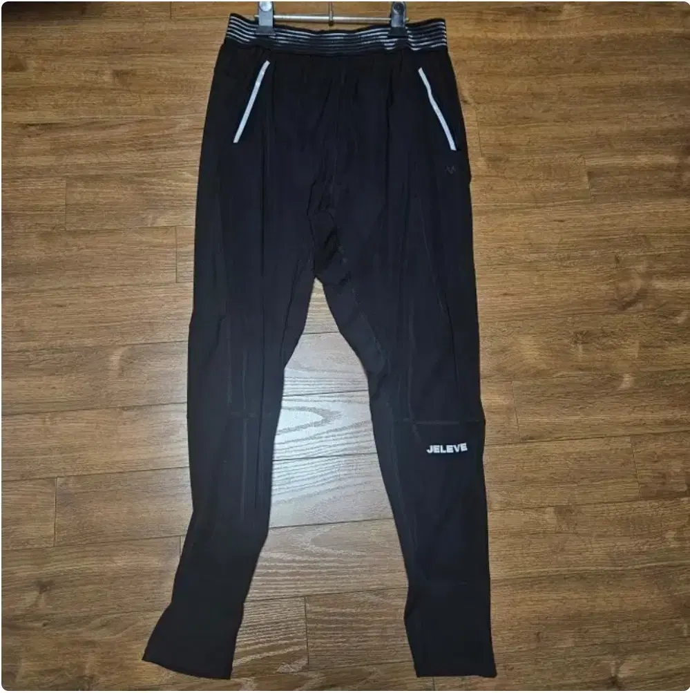 JAYLV Woven Pants