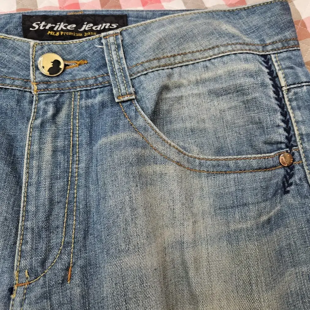 A2092  청바지(strike jeans)