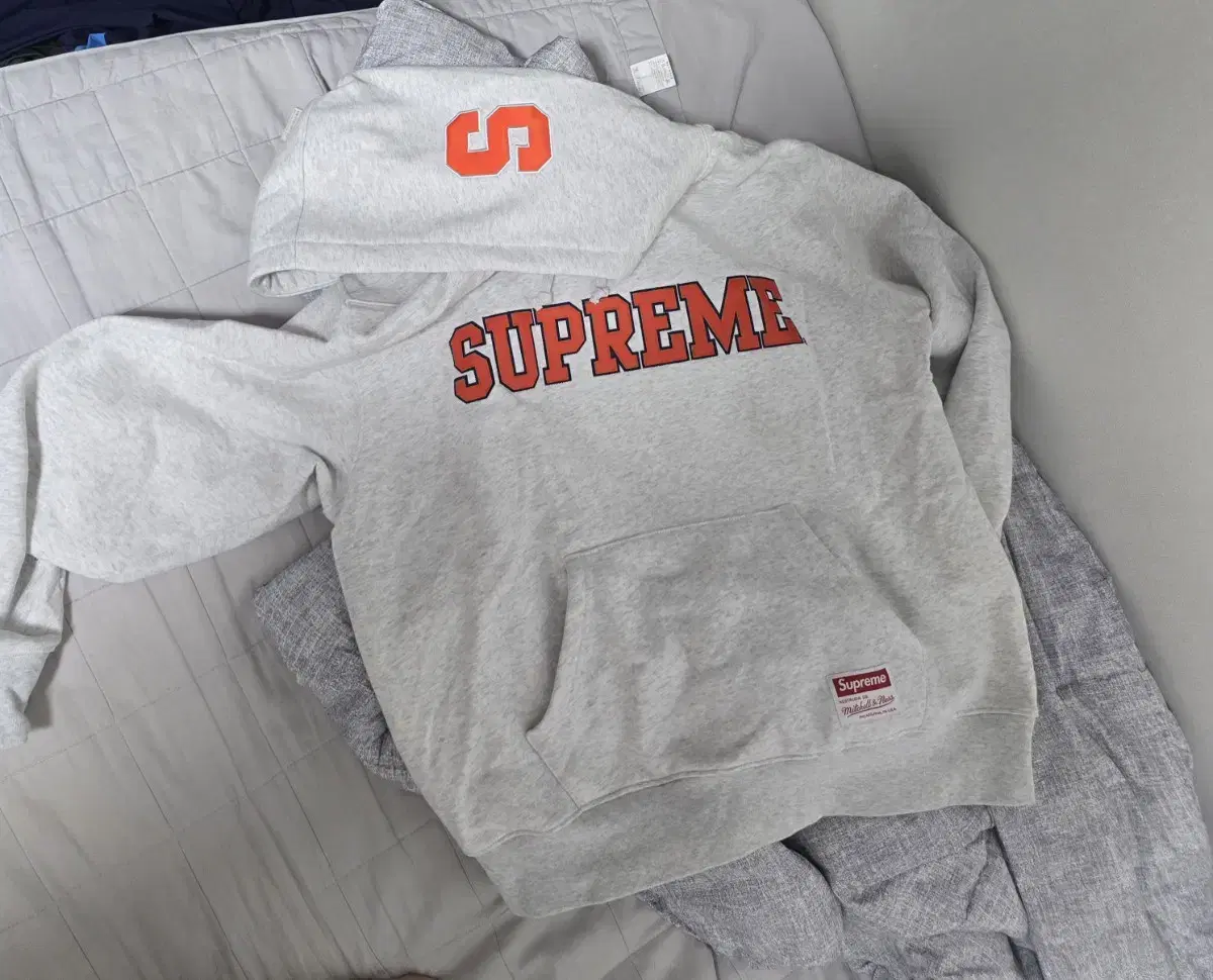 Supreme Mitchell & Ness NCAA Hooded Sweatshirt Ash Gray - 24FW