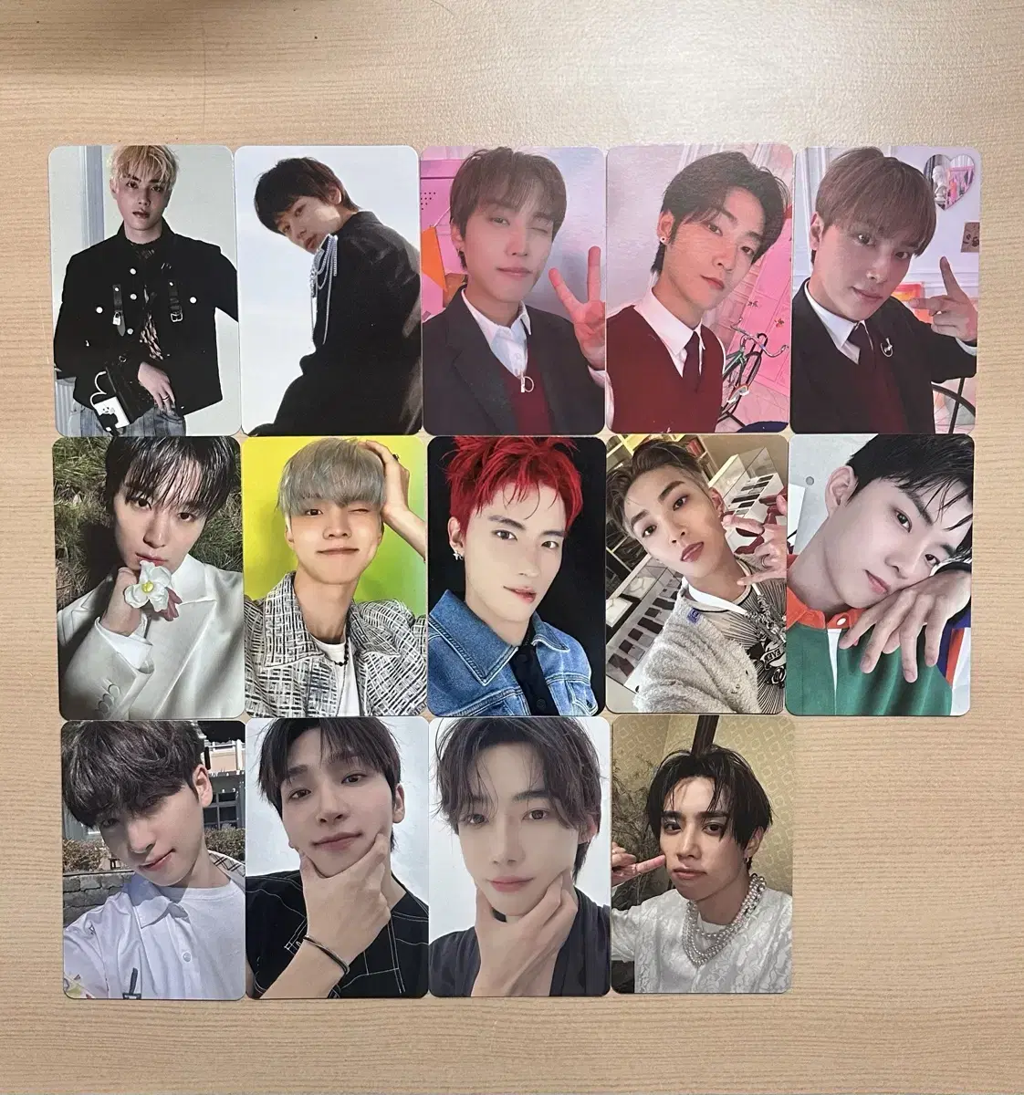 The Boyz pop up tc album photocard bulk WTS