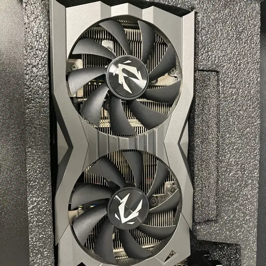 조텍 gtx1660 super