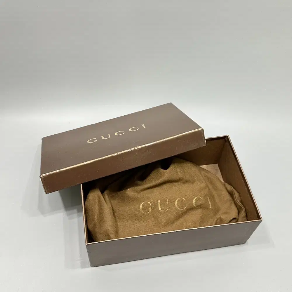 구찌 GUCCI WOC 골드