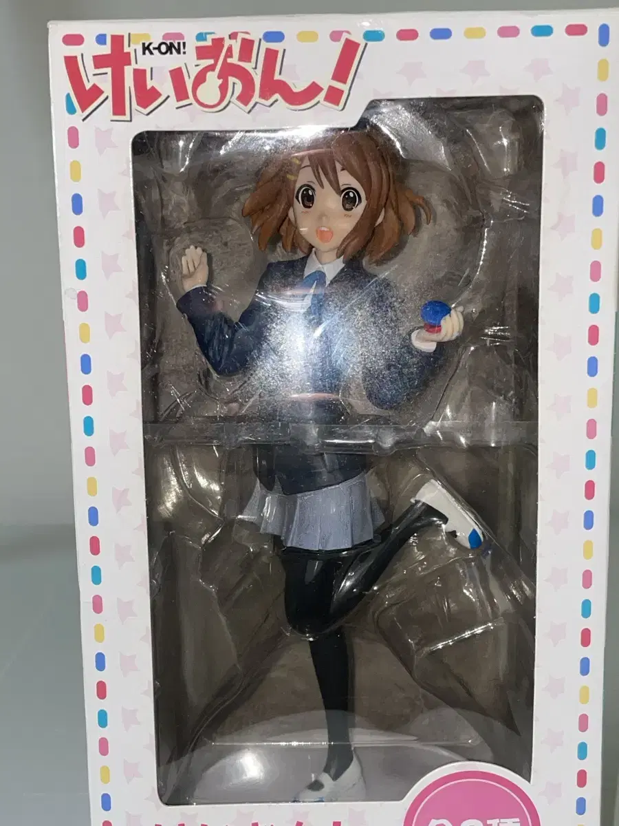 Keon Yui Premium Figures