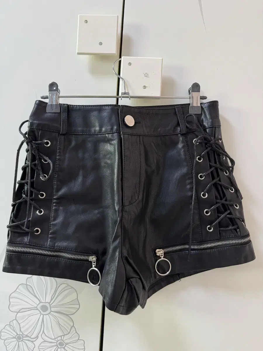 Quick sale] Gothic punk leather vahn