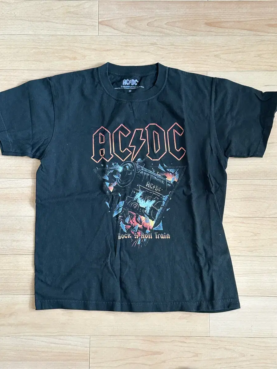 Acdc Short Sleeve