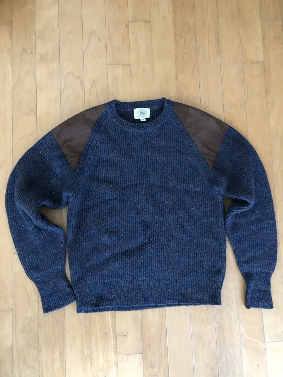 100% Jay Press Suede Shoulder Patch Knit Sweater