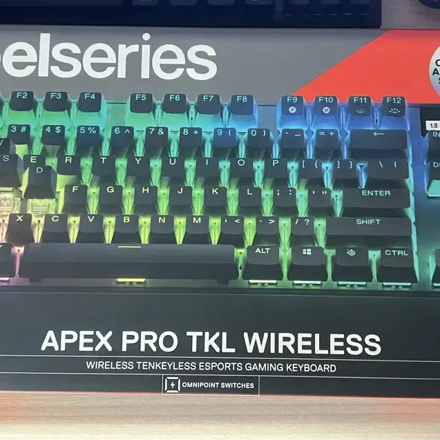 APEX PRO TKL WL (2023)