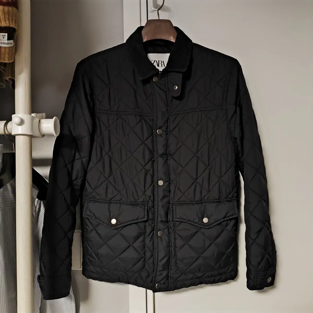 [M] Zara Quilted Jacket