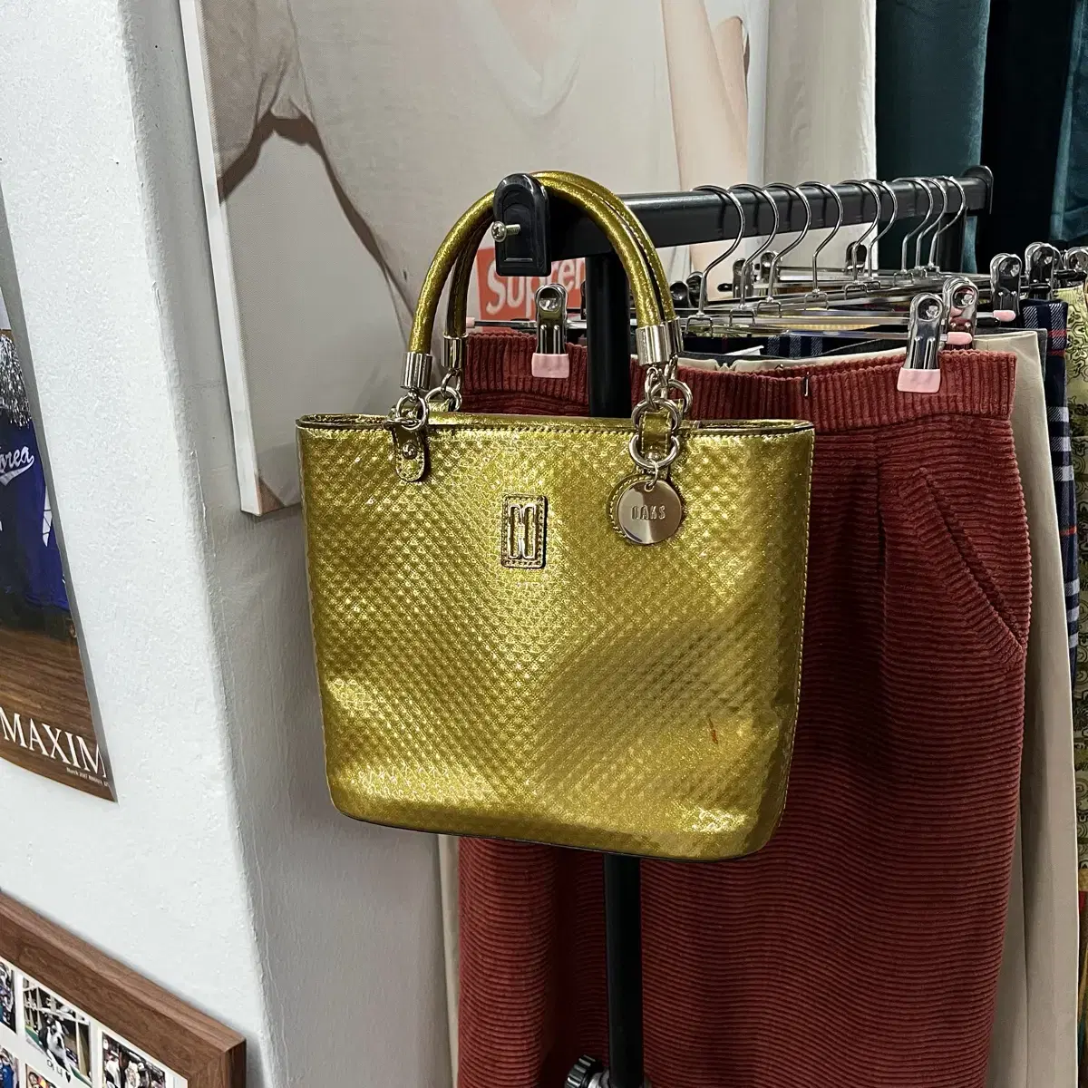 Daks Gold Dot Bag