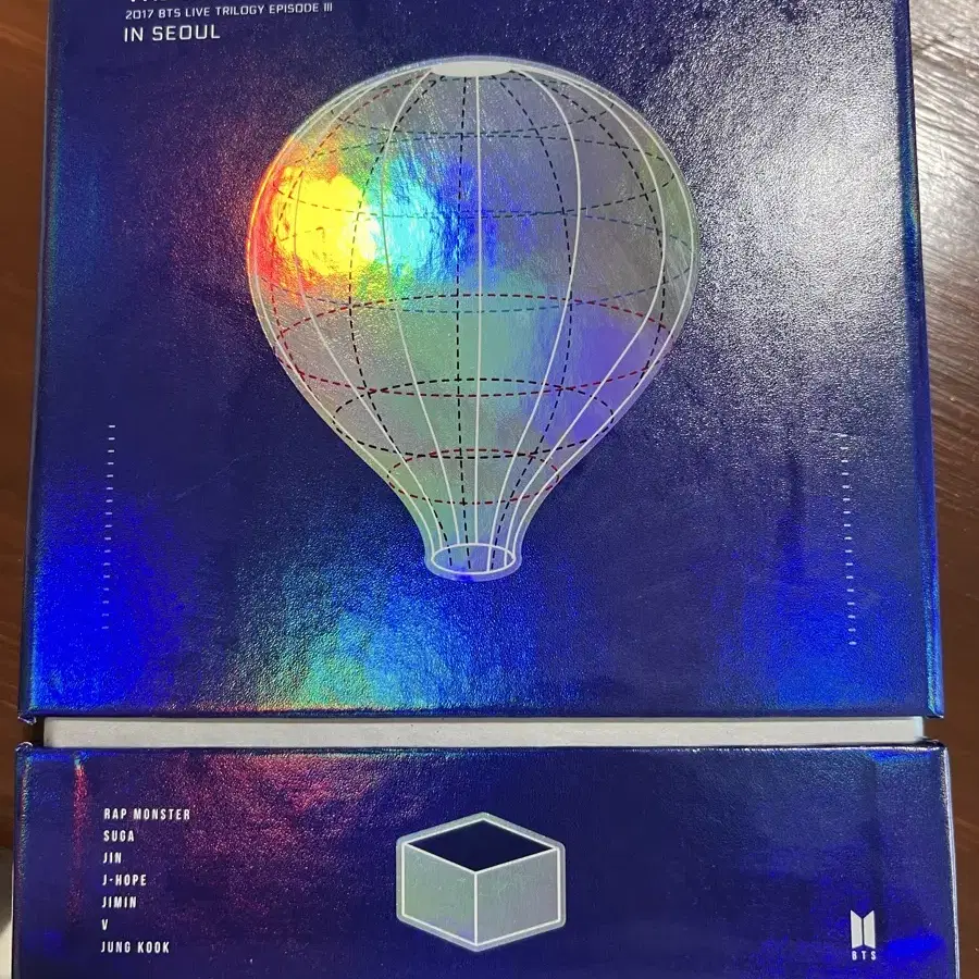 방탄소년단 굿즈 판매(써머패키지, 콘서트 DVD, 프로그램북, 시즌그리팅