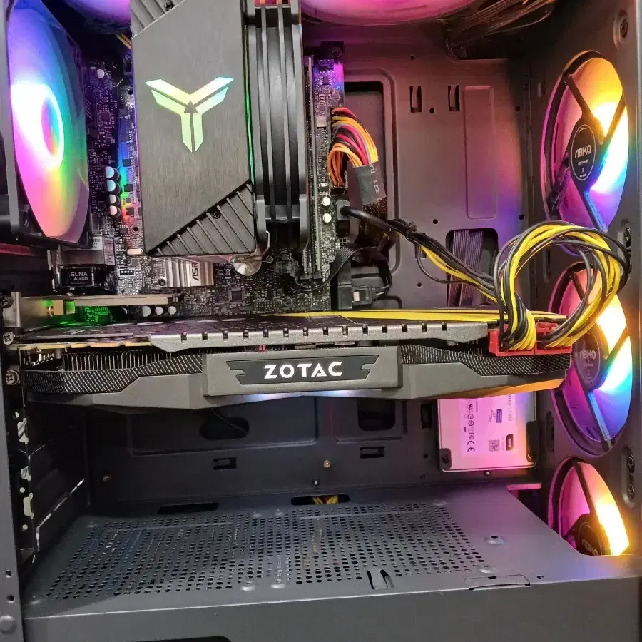 9400f,gtx1080(rtx3060급),고사양 게임용 컴퓨터