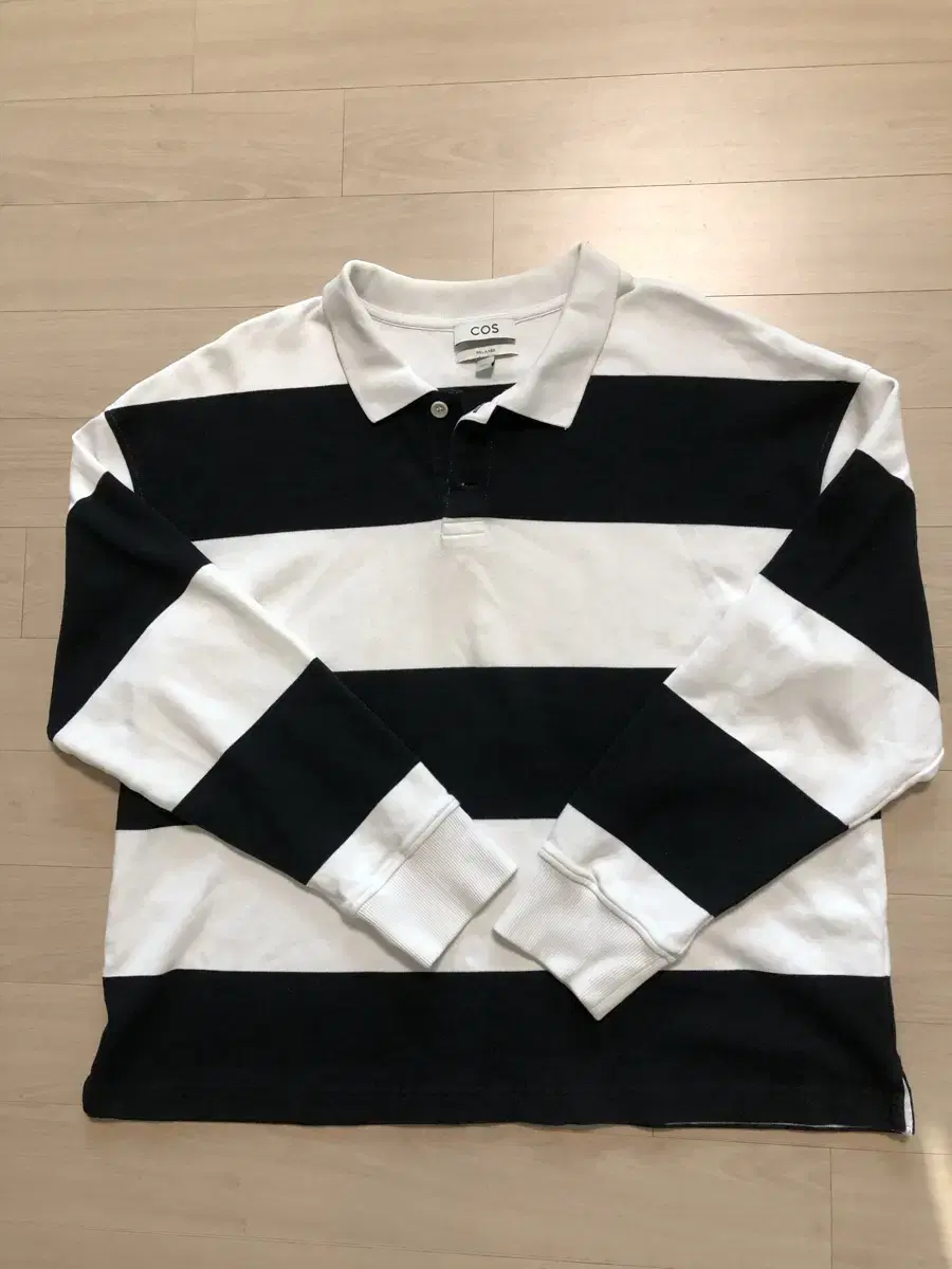 COS Men's kara Long Sleeve Tee