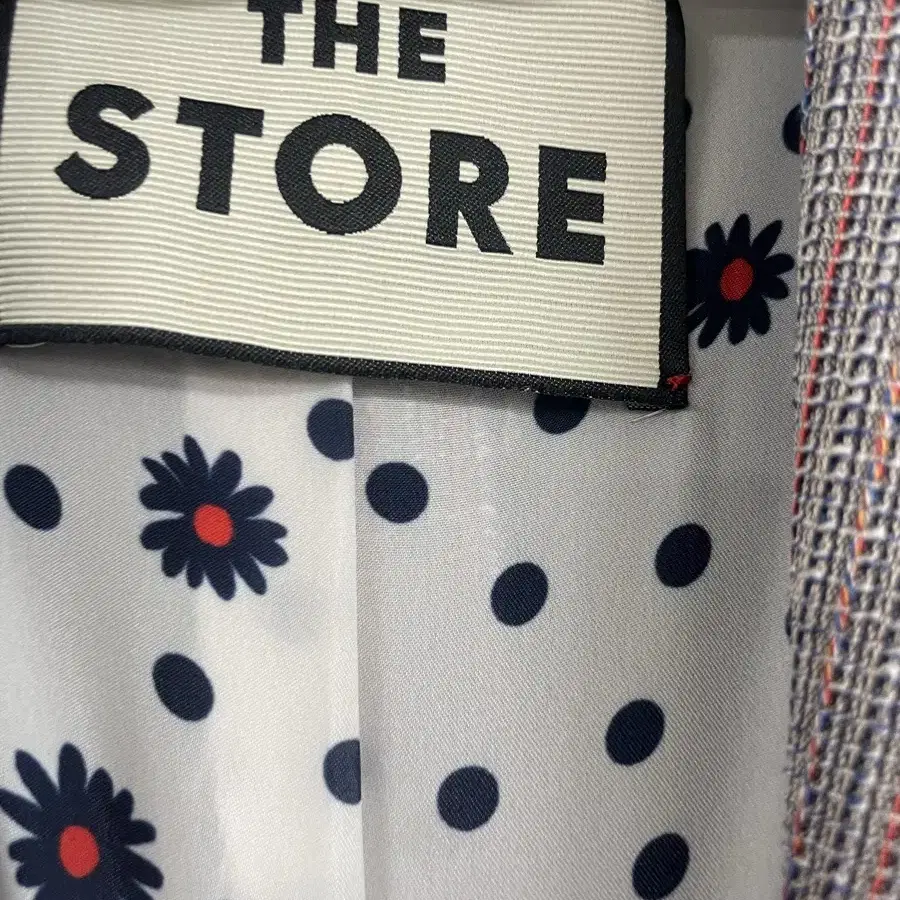 THE STORE 유니크한 스타일자켓_한섬라인